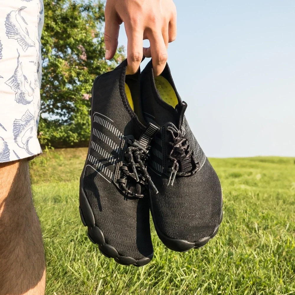 SAYOLA Water Shoes Mens Size 9.5 Black Quick Dry Aqua Swim Barefoot Beach Surf - Picture 5 of 16